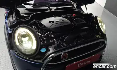 Mini Cooper 2016 2.0 гидро в Москве № 2059374, миниатюра 6