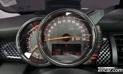 Mini Cooper 2016 2.0 гидро в Москве № 2059374, миниатюра 8