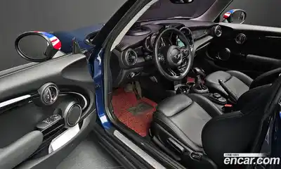 Mini Cooper 2016 2.0 гидро в Москве № 2059374, миниатюра 10