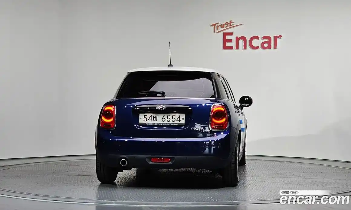 Mini Cooper 2015 1.5 гидро в Москве № 2059498, фото 4