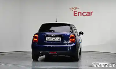 Mini Cooper 2015 1.5 гидро в Москве № 2059498, миниатюра 4
