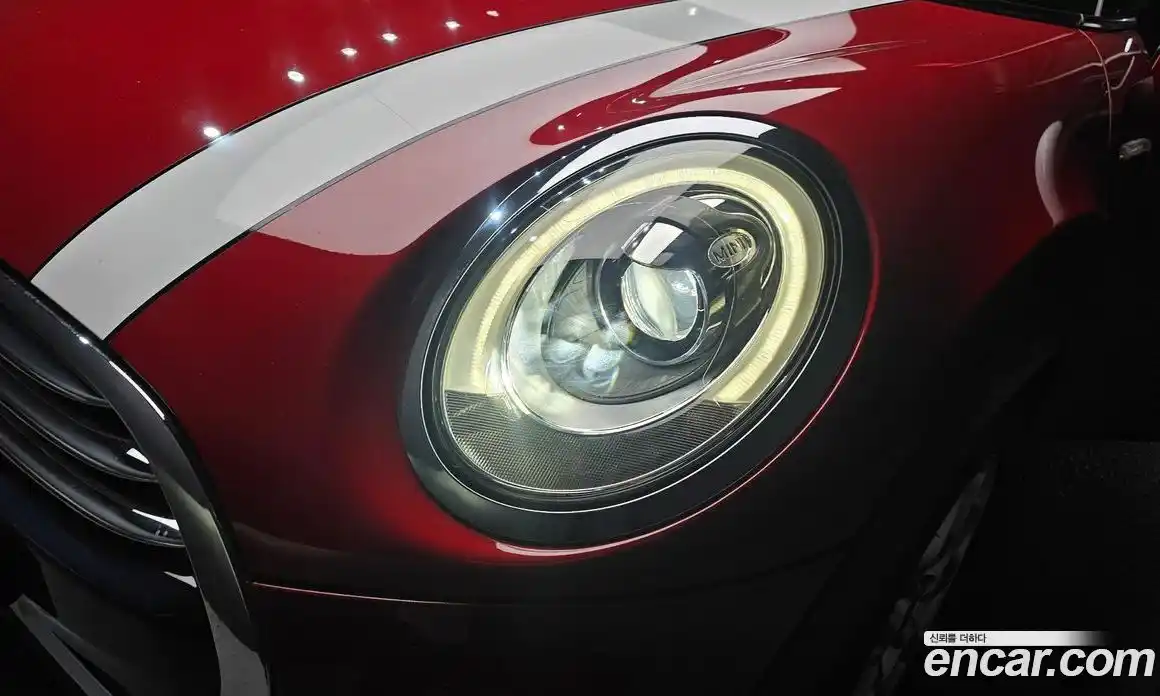 Mini Cooper 2017 1.5 гидро в Москве № 2059499, фото 8