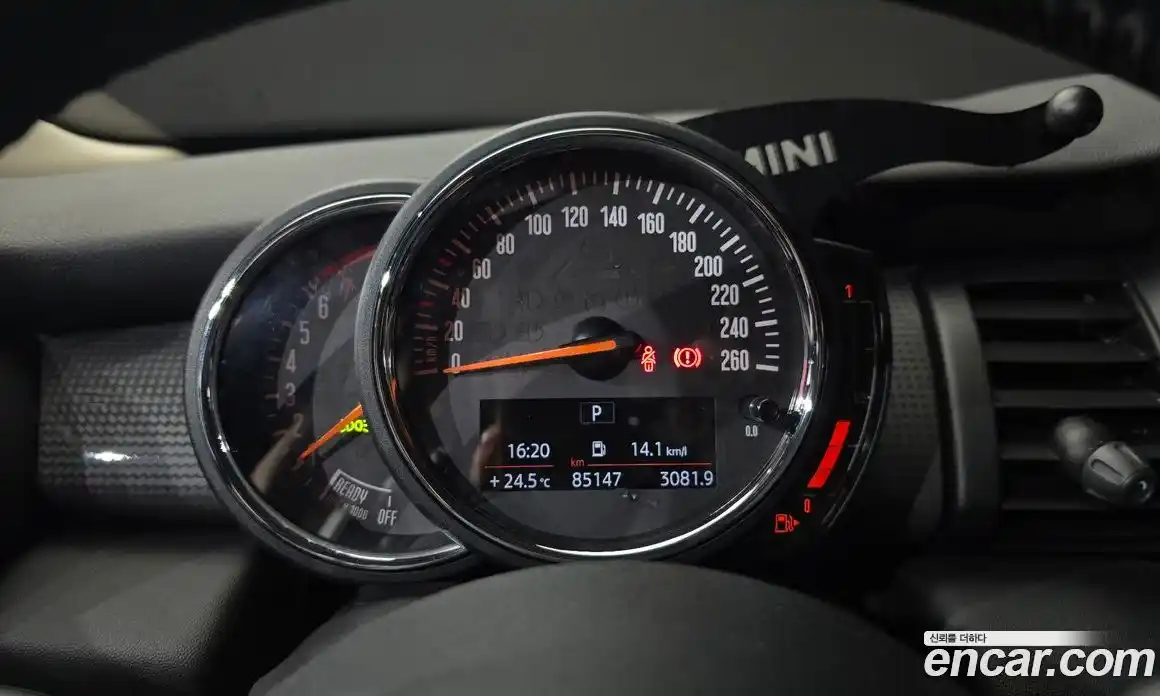 Mini Cooper 2018 1.5 гидро в Москве № 2059527, фото 11