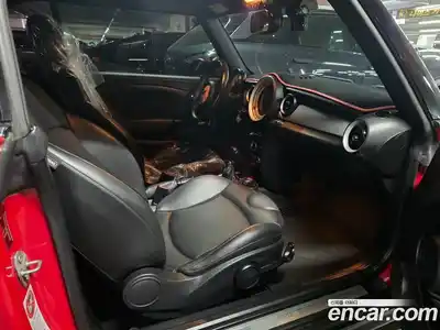 Mini Cooper Convertible 2014 1.6 гидро в Москве № 2059739, миниатюра 7