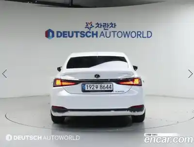 Lexus ES 2025 2.5 вариатор в Москве № 2060174, миниатюра 4