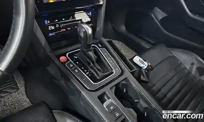 Volkswagen Passat 2022 2.0 гидро в Москве № 2060423, миниатюра 12