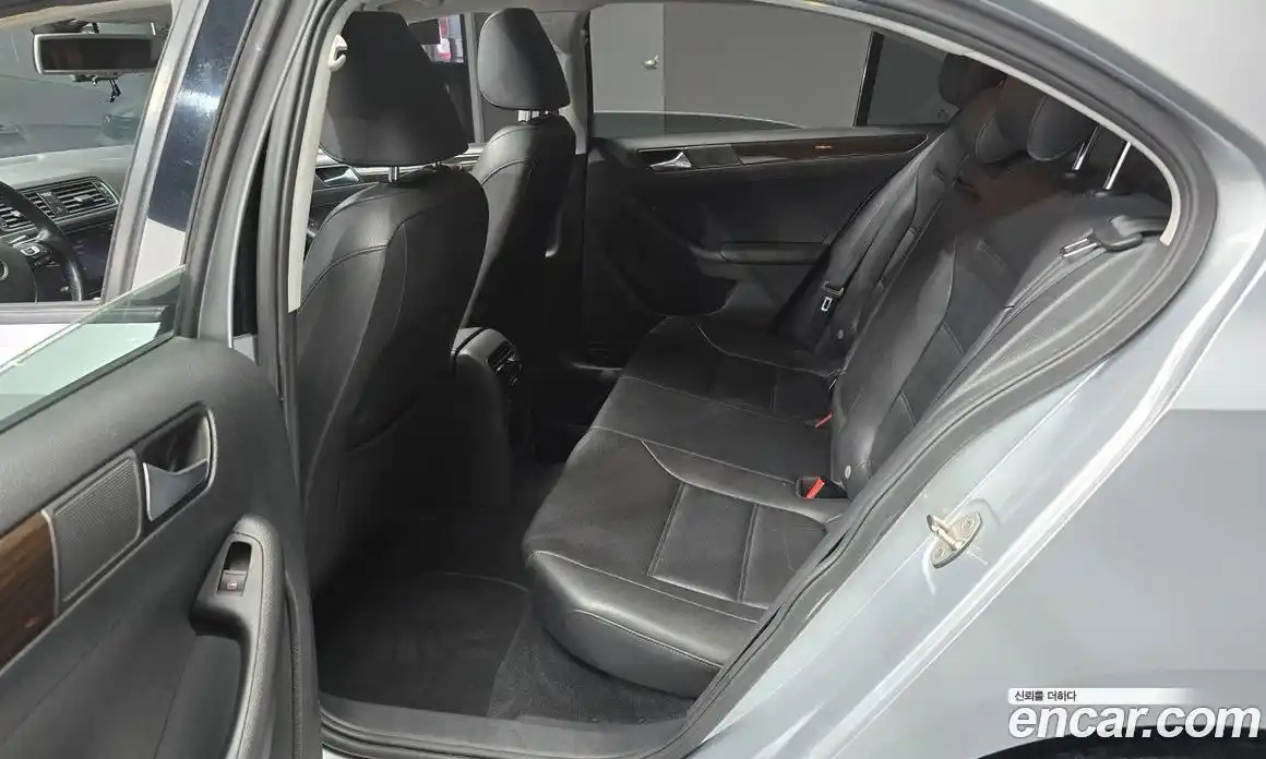 Volkswagen Jetta 2016 2.5 гидро в Москве № 2060529, фото 11