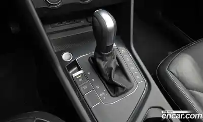 Volkswagen Tiguan 2020 2.0 гидро в Москве № 2060712, миниатюра 12