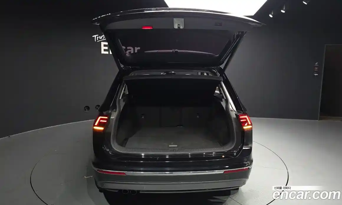 Volkswagen Tiguan 2020 2.0 гидро в Москве № 2060712, фото 26