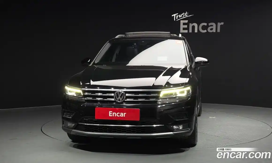 Volkswagen Tiguan 2020 2.0 гидро в Москве № 2060712, фото 3