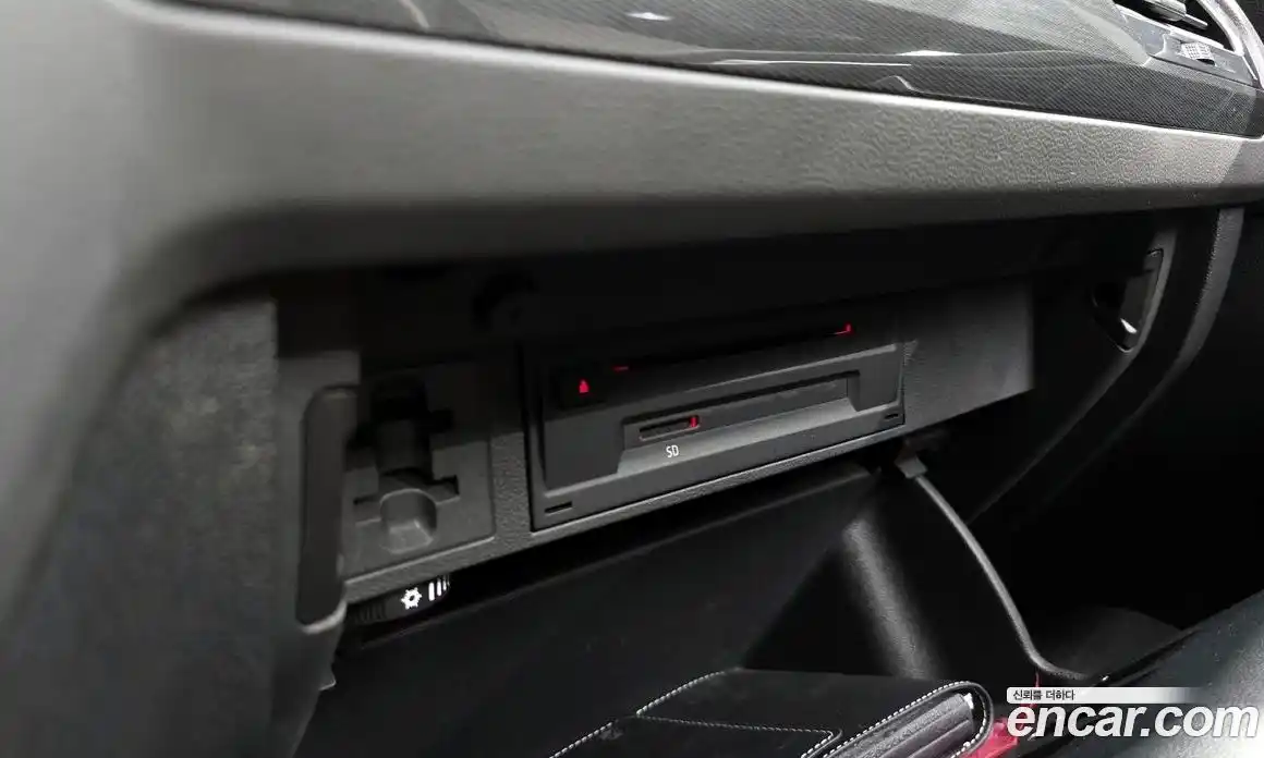 Volkswagen Tiguan 2020 2.0 гидро в Москве № 2060712, фото 40