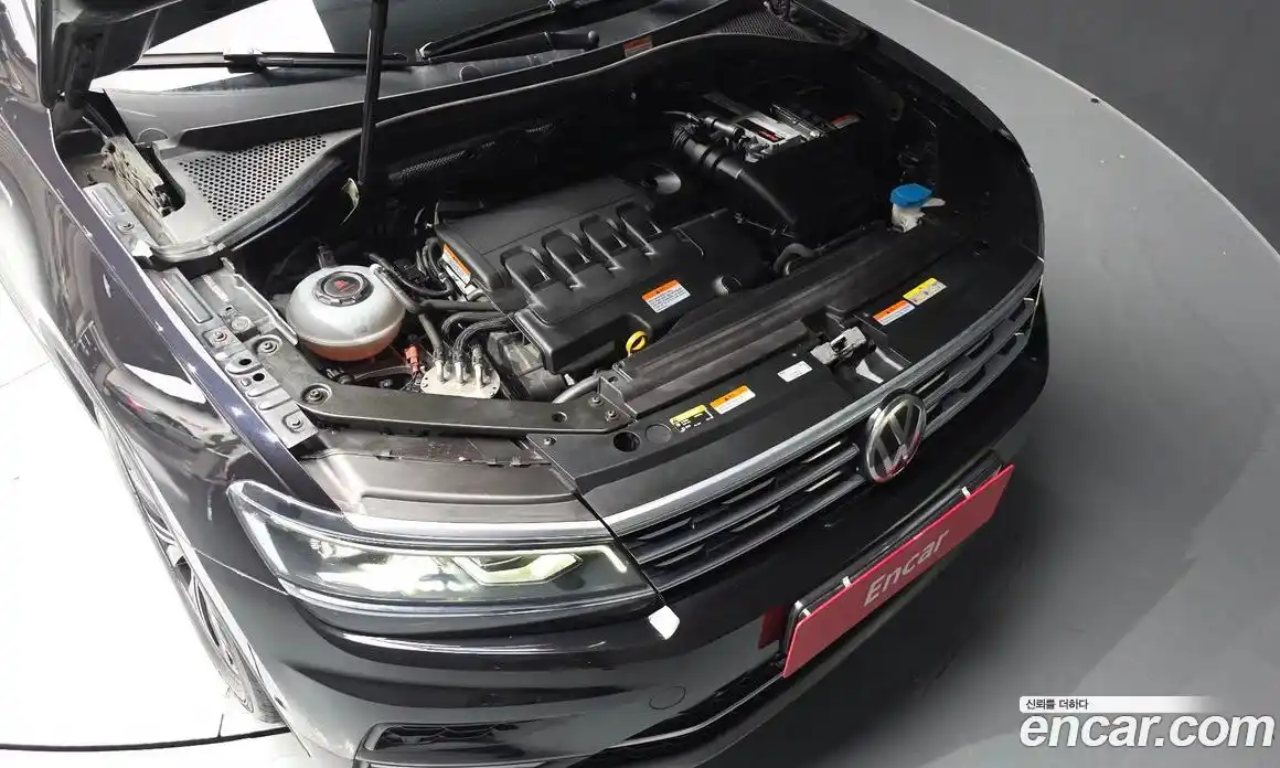 Volkswagen Tiguan 2020 2.0 гидро в Москве № 2060712, фото 6