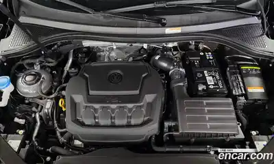 Volkswagen Tiguan 2024 2.0 гидро в Москве № 2061037, миниатюра 11