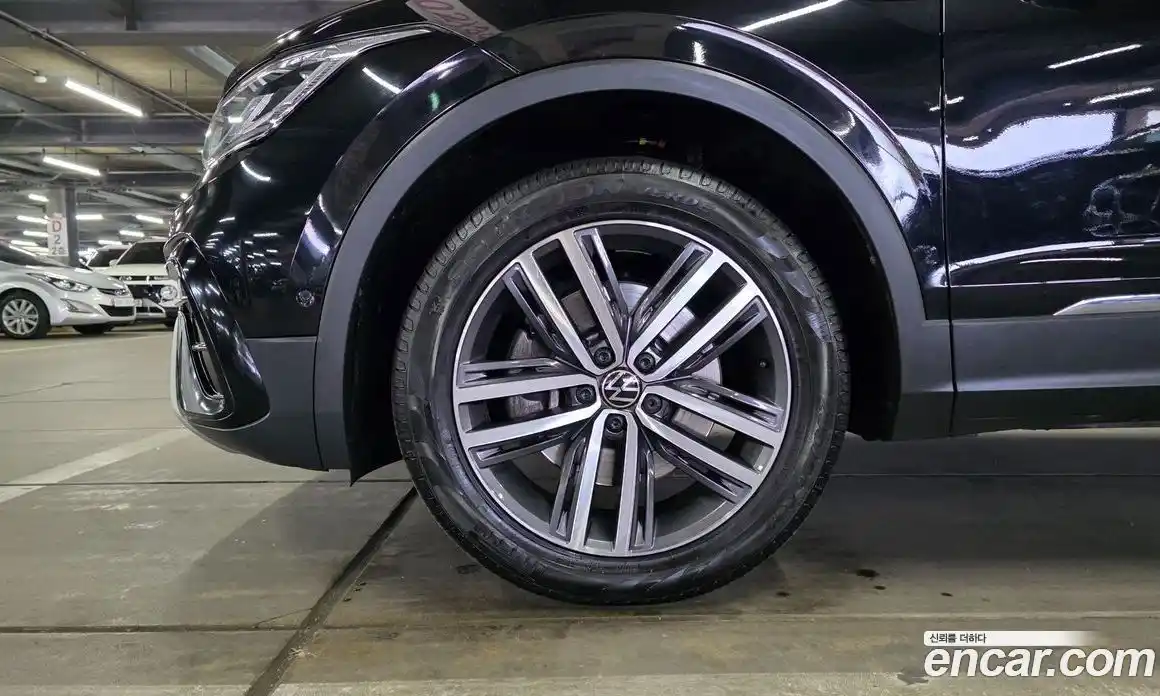 Volkswagen Tiguan 2024 2.0 гидро в Москве № 2061037, фото 12