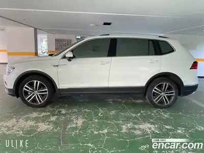 Volkswagen Tiguan 2018 2.0 гидро в Москве № 2061110, миниатюра 3
