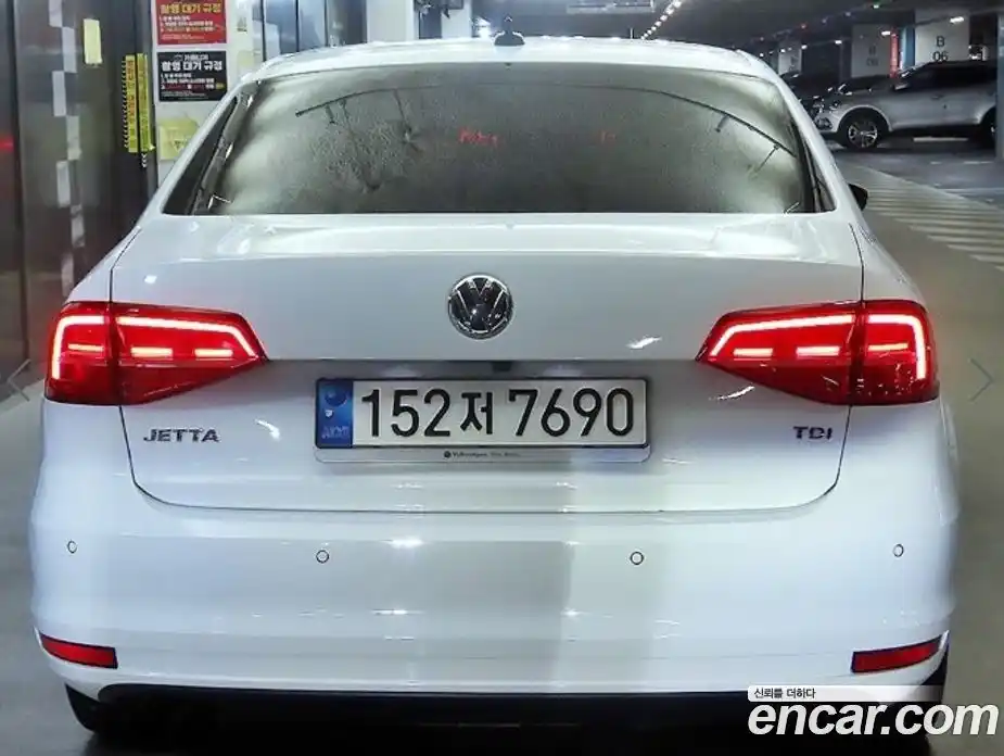 Volkswagen Jetta 2014 2.0 гидро в Москве № 2061170, фото 5