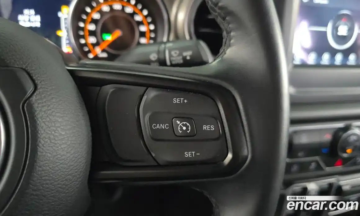 Jeep Wrangler 2018 2.0 гидро в Москве № 2061605, фото 15