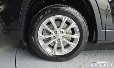 Jeep Cherokee 2019 2.4 гидро в Москве № 2061681, миниатюра 5
