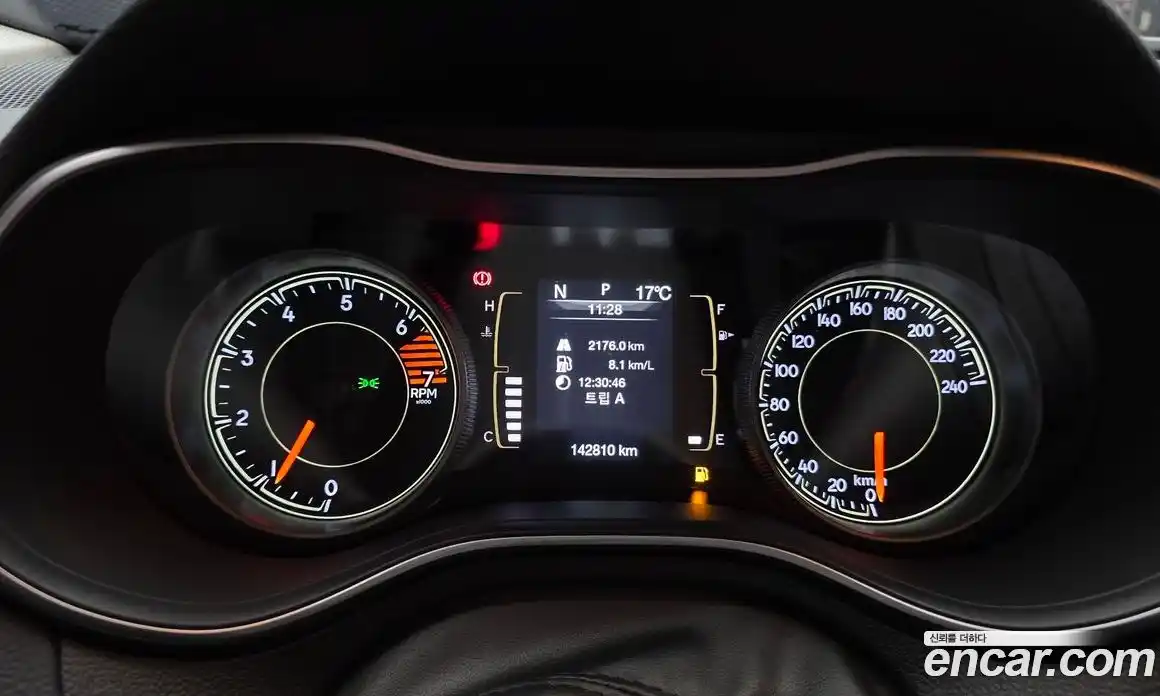 Jeep Cherokee 2019 2.4 гидро в Москве № 2061681, фото 8