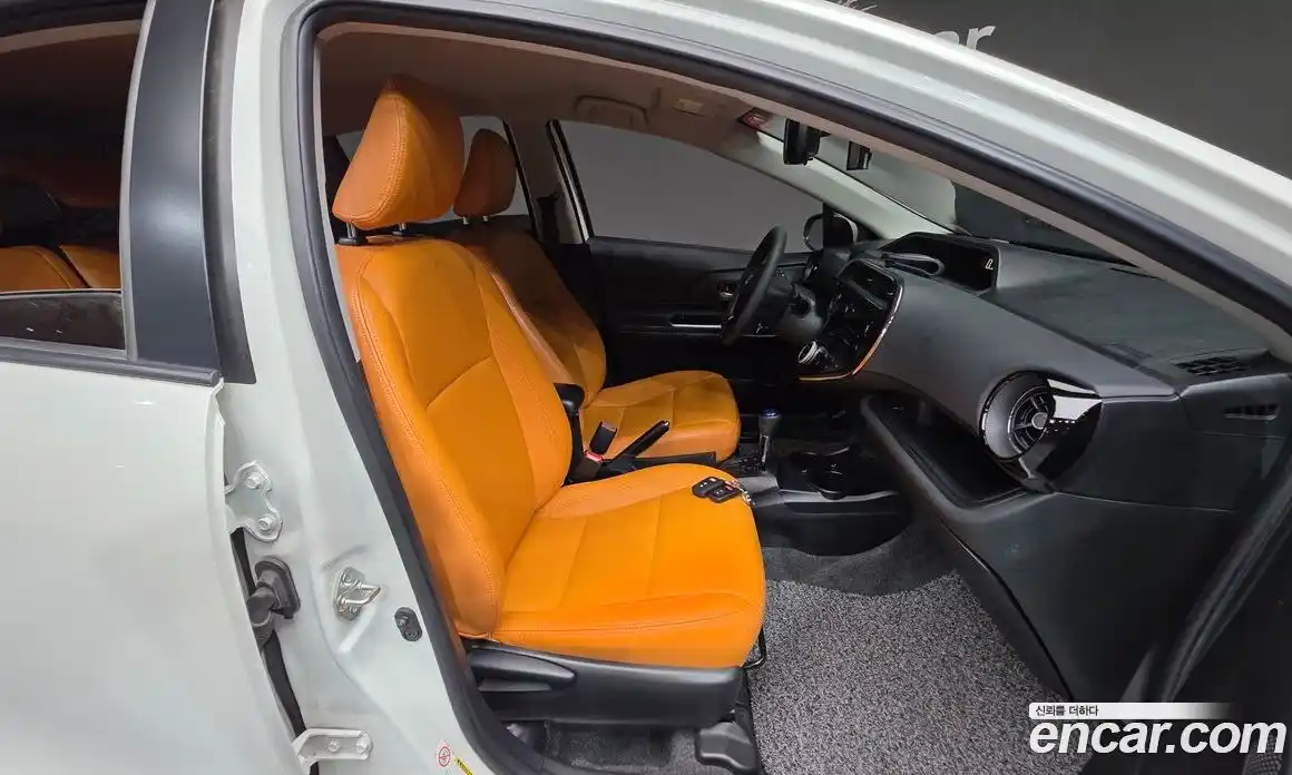 Toyota Prius 2019 1.5 гидро в Москве № 2062020, фото 16