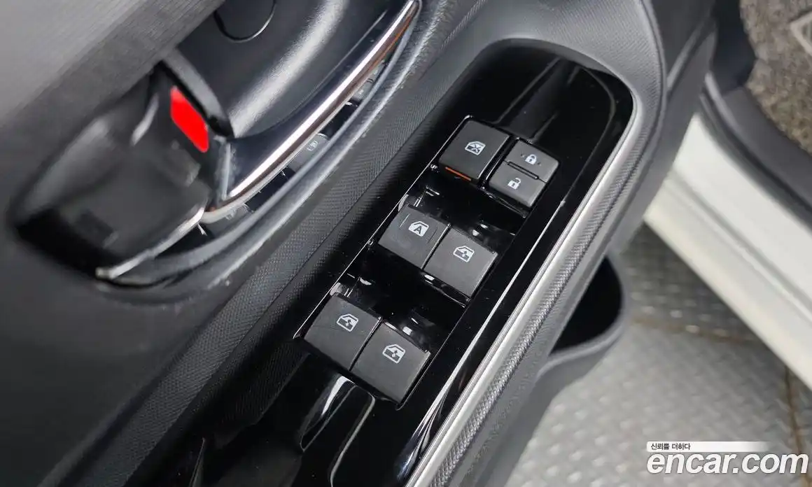 Toyota Prius 2019 1.5 гидро в Москве № 2062020, фото 17