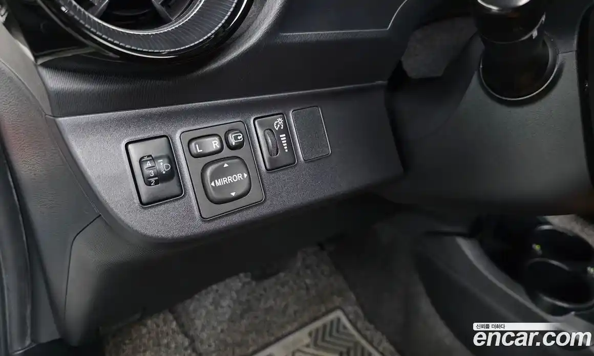 Toyota Prius 2019 1.5 гидро в Москве № 2062020, фото 18