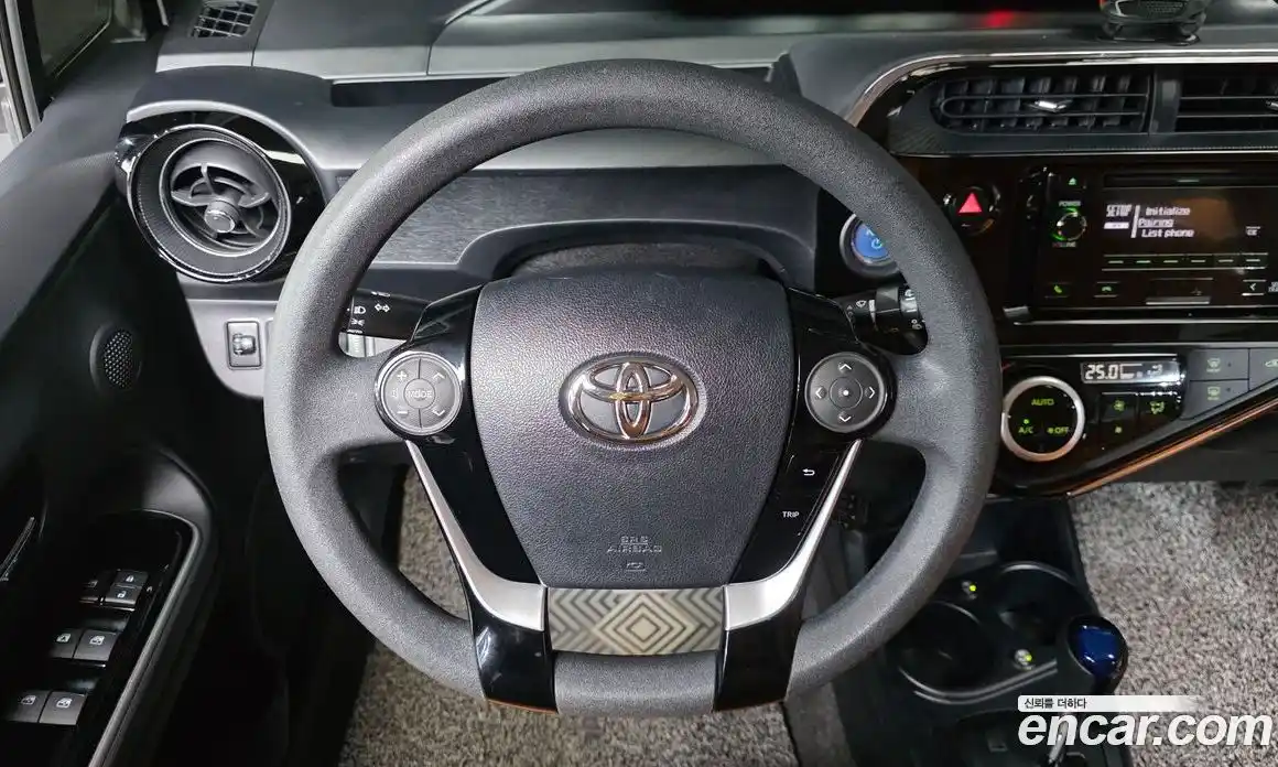 Toyota Prius 2019 1.5 гидро в Москве № 2062020, фото 19