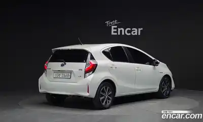 Toyota Prius 2019 1.5 гидро в Москве № 2062020, миниатюра 2