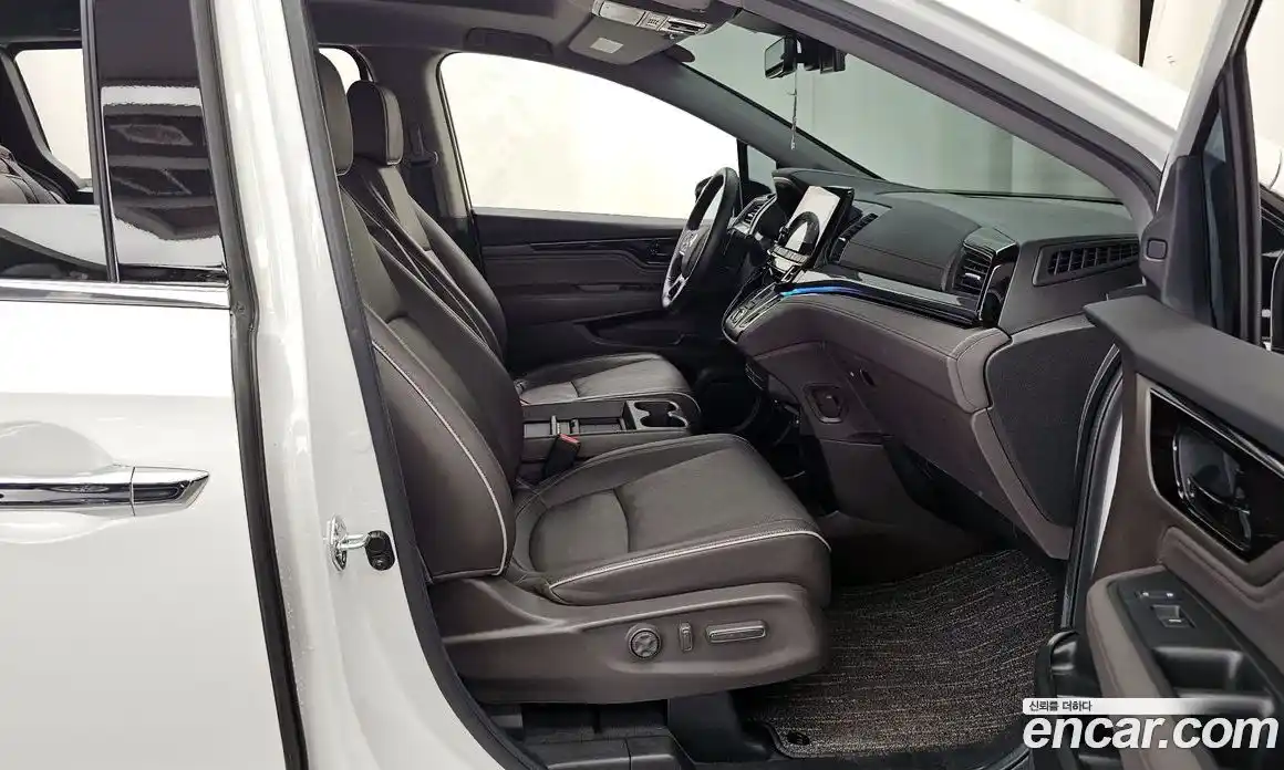 Honda Odyssey 2023 3.5 гидро в Москве № 2062456, фото 17