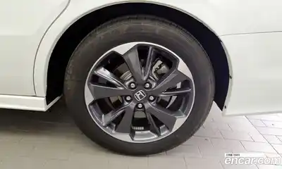 Honda Odyssey 2023 3.5 гидро в Москве № 2062456, миниатюра 7