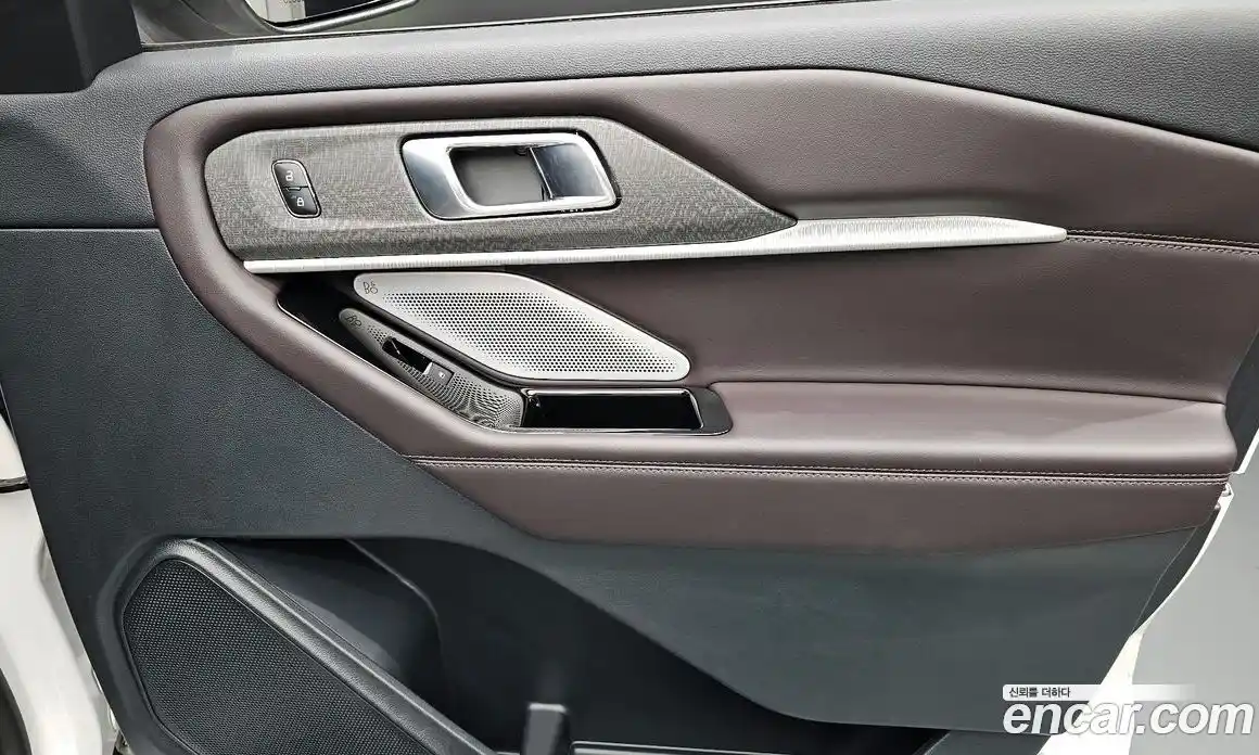 Ford Explorer 2025 2.3 гидро в Москве № 2062984, фото 14