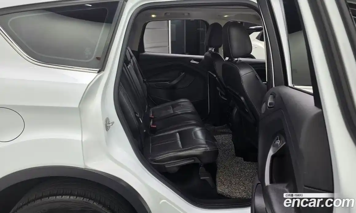 Ford Kuga 2016 2.0 гидро в Москве № 2063606, фото 12