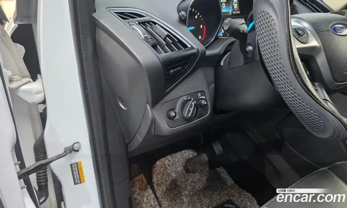 Ford Kuga 2016 2.0 гидро в Москве № 2063606, фото 17