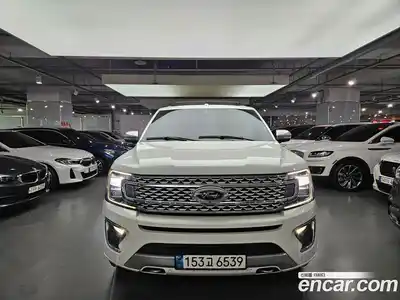 Ford Expedition, 2021
