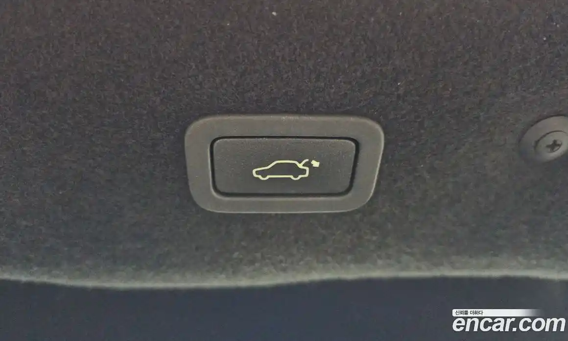 Jaguar XF 2018 2.0 гидро в Москве № 2064683, фото 20