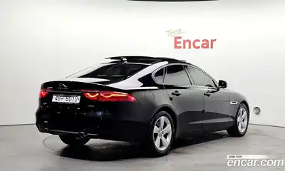 Jaguar XF 2018 2.0 гидро в Москве № 2064683, миниатюра 2