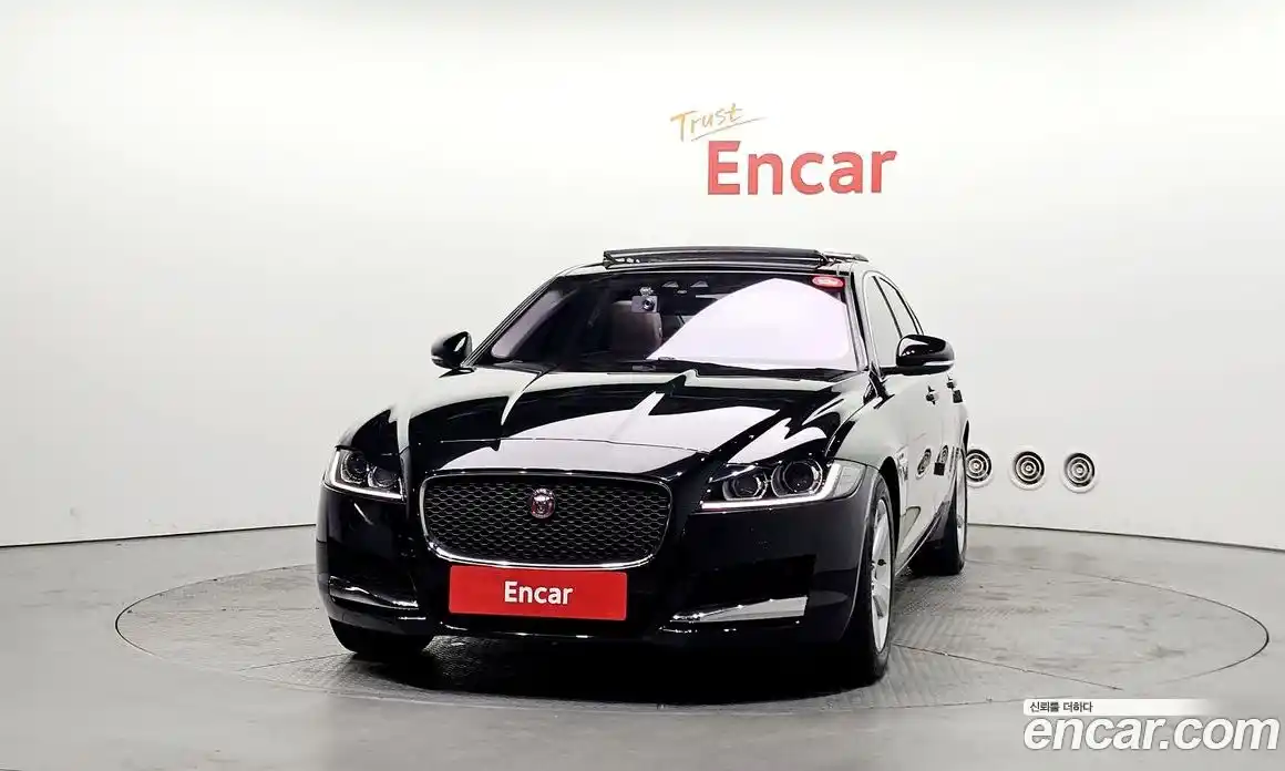 Jaguar XF 2018 2.0 гидро в Москве № 2064683, фото 3