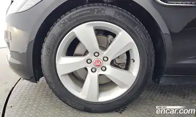 Jaguar XF 2018 2.0 гидро в Москве № 2064683, миниатюра 5