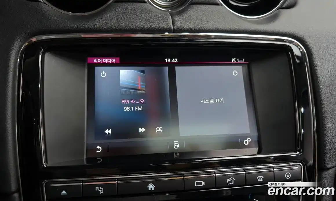 Jaguar XJ 2016 3.0 гидро в Москве № 2064717, фото 17