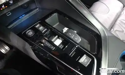 Peugeot 5008 2024 1.2 гидро в Москве, миниатюра 9