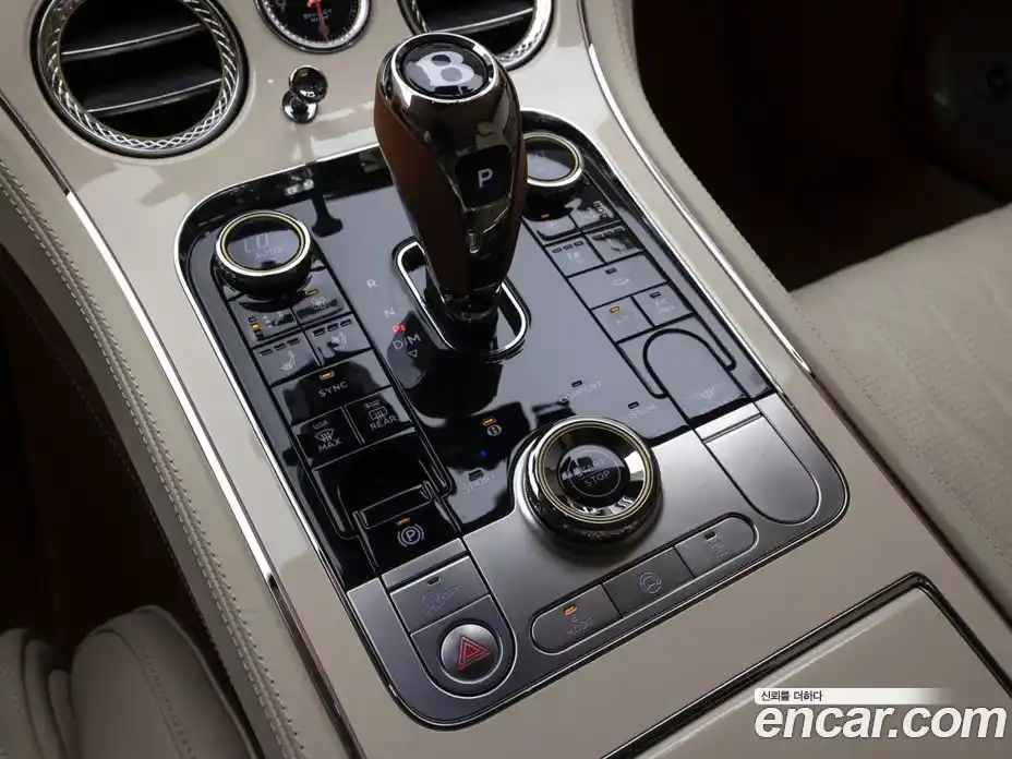 Bentley Continental 2025 4.0 гидро, фото 15