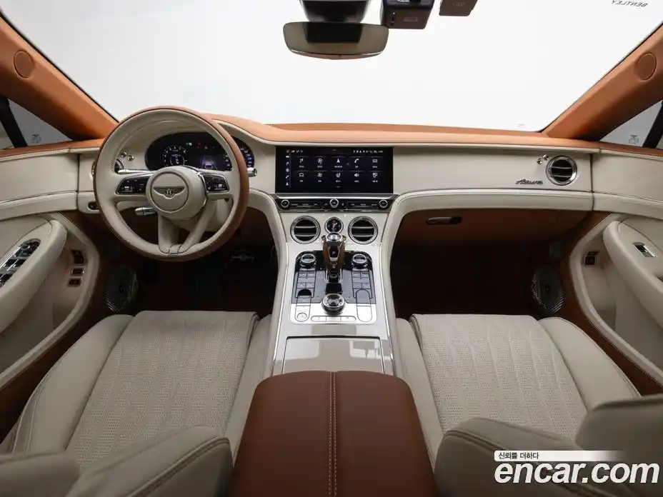 Bentley Continental 2025 4.0 гидро, фото 6