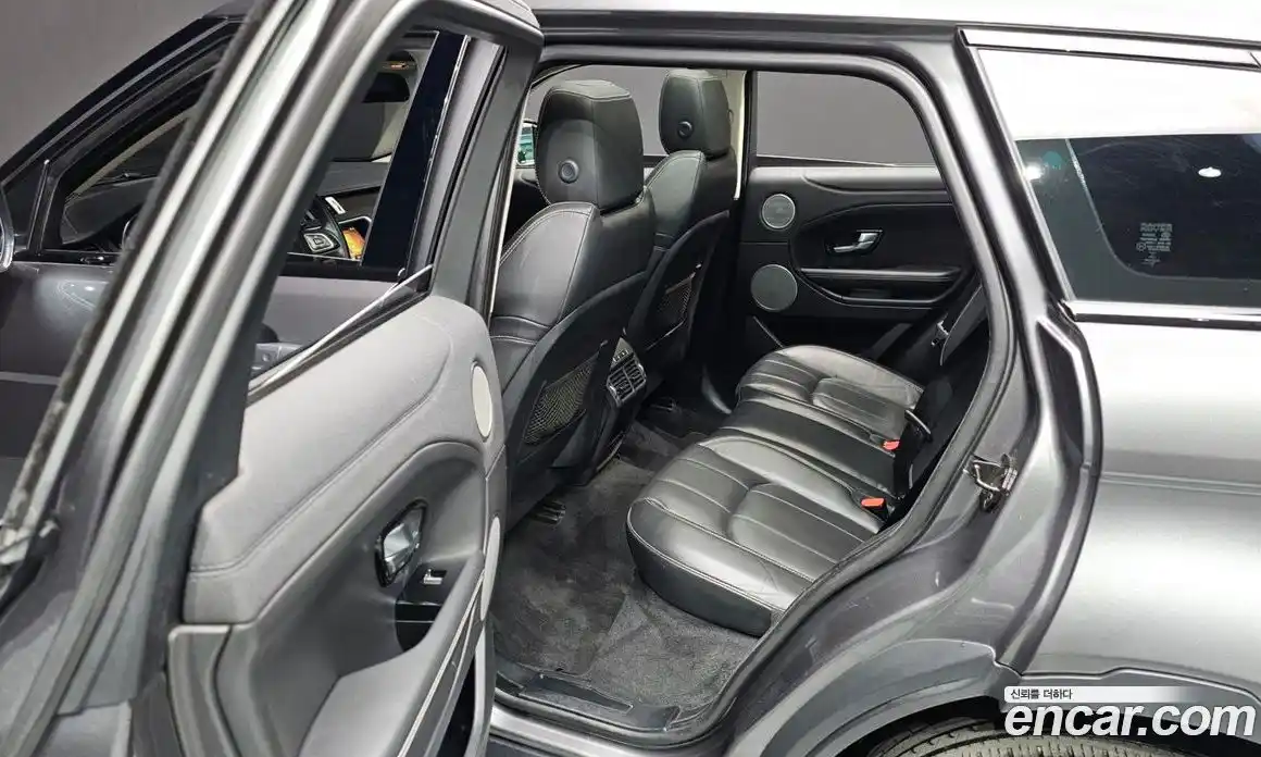 Land Rover Range-Rover Evoque 2018 2.0 гидро в Москве № 213487, фото 13