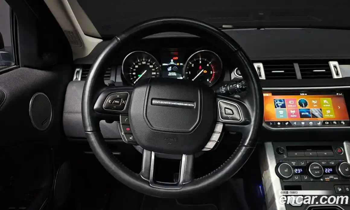 Land Rover Range-Rover Evoque 2018 2.0 гидро в Москве № 213487, фото 14