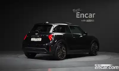 Mini Cooper 2024 2.0 гидро в Москве № 213957, миниатюра 2