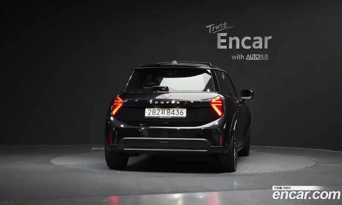 Mini Cooper 2024 2.0 гидро в Москве № 213957, фото 4