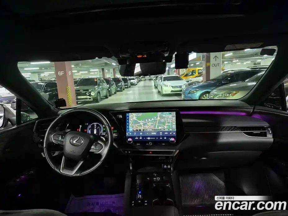 Lexus RX 2024 2.5 вариатор в Москве № 214803, фото 7