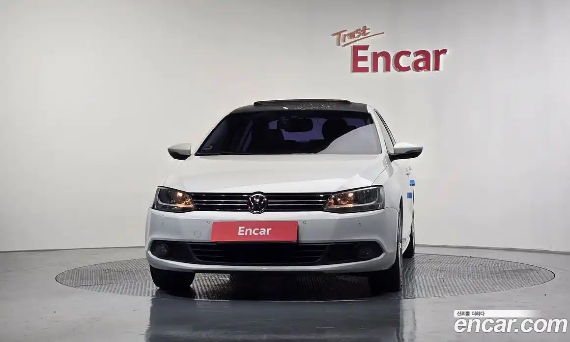 Volkswagen Jetta 2013 2.0 гидро в Москве № 215214, фото 3