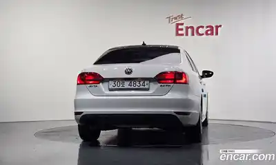 Volkswagen Jetta 2013 2.0 гидро в Москве № 215214, миниатюра 4