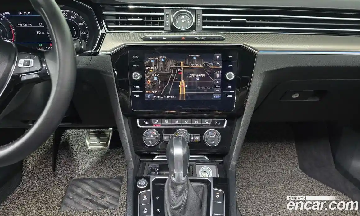 Volkswagen Arteon 2019 2.0 гидро в Москве № 215225, фото 15